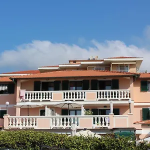 Del Prado 3* Riva Ligure
